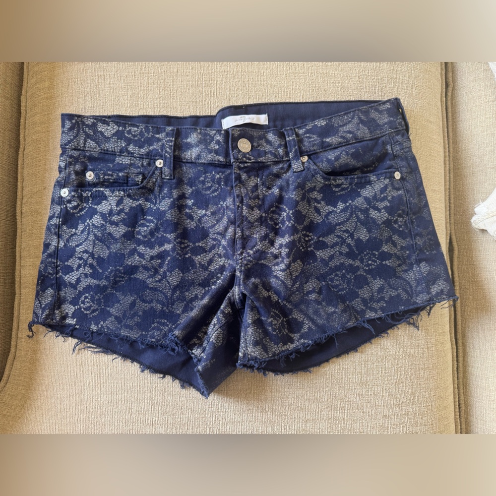 7 For All Mankind Dark Blue Lace Jean Shorts Size 29 EUC